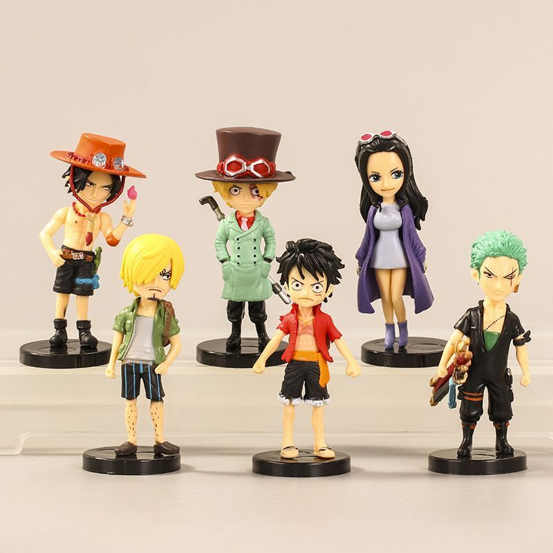 1PCS One Piece Sabo Robin Doll Toy Cake Ornaments Figures Toys Bt21 Action
