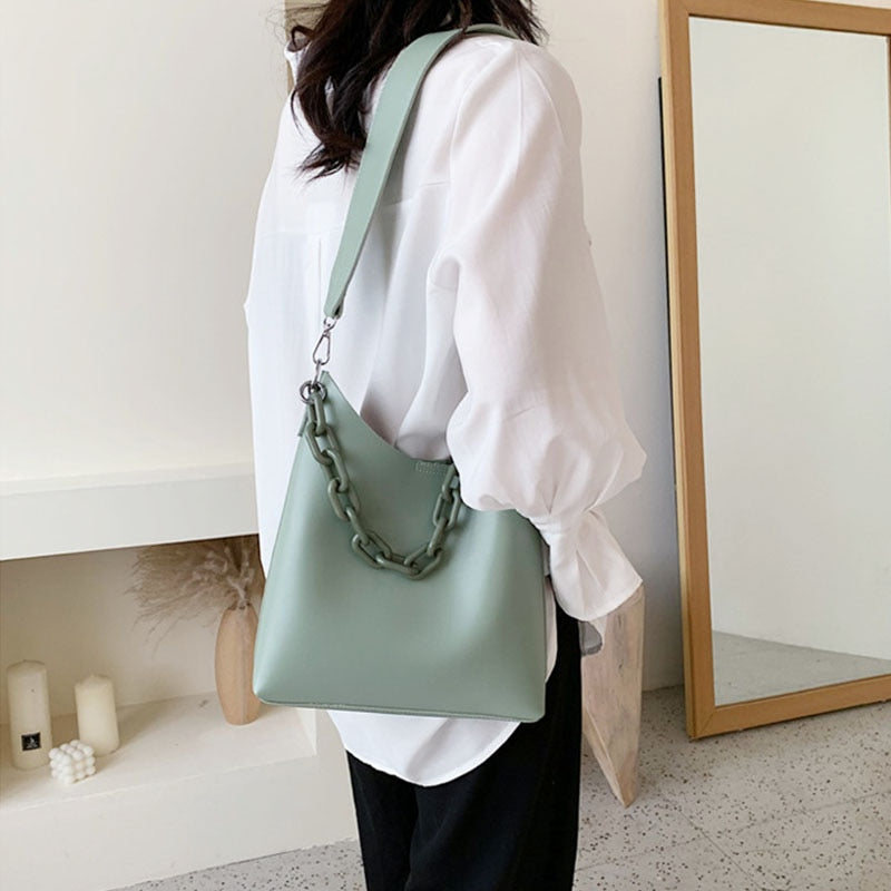 Chain Design Solid Color Pu Leather Small Bucket Bags For Women 2020 Trending Simple Shoulder Crossbody Bag Female Wild Handbags