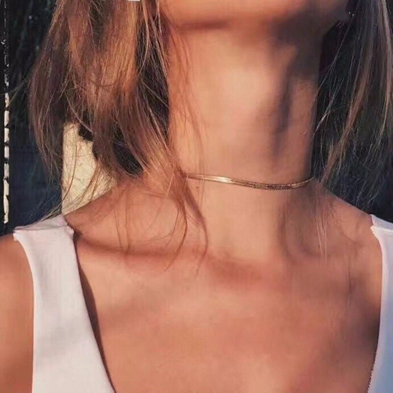 Clavicle Necklace Women Choker Simple Female Necklaces Ladies Wedding Lady Jewelry Gold Color Trendy European Party Alloy Collie