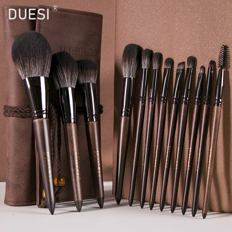 DUESI 12Pcs/Set Wooden Makeup Brushes Set Foundation Face Blush Powder Concealer Eyelash Eyeshadow Luxury Cosmetics Tools Case