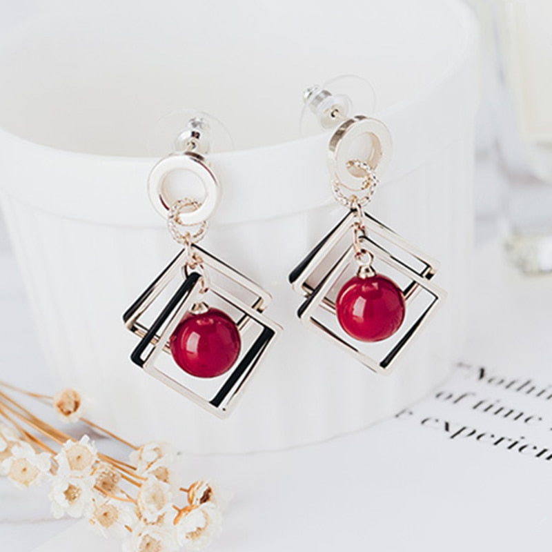 Korean Geometric Square Metal Frames Red Bead Earrings For Lovely Girls Fashion Jewelry Gifts Brincos Boucle D'oreille Femme