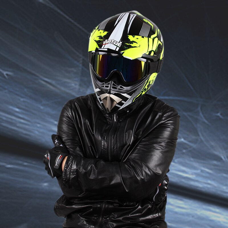 Motorcycle Helmet Professional New Motor Off-road Helmet  Downhill  Racing Motocross Casque Moto Helmet 3 Free Gift Suitable Kid