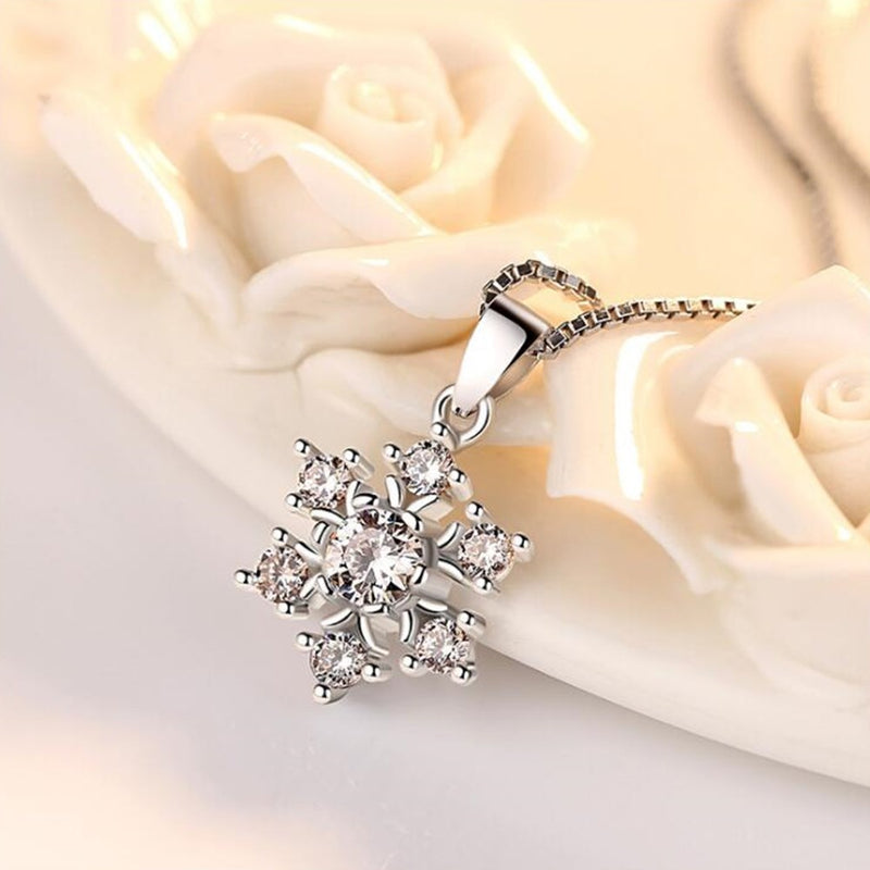 NEHZY 925 Sterling Silver Necklace Pendant Fashion Jewelry New Woman High Quality Flower Crystal Zircon Necklace Length 45CM