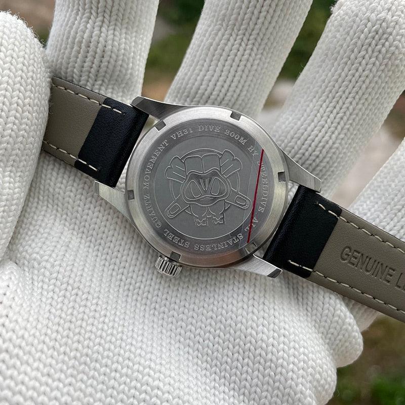 STEELDIVE Mens Pilot Watches 37mm Luxury Watch Military Quartz Wristwatch 20Bar Waterproof C3 Luminous Sapphire Leather Strap