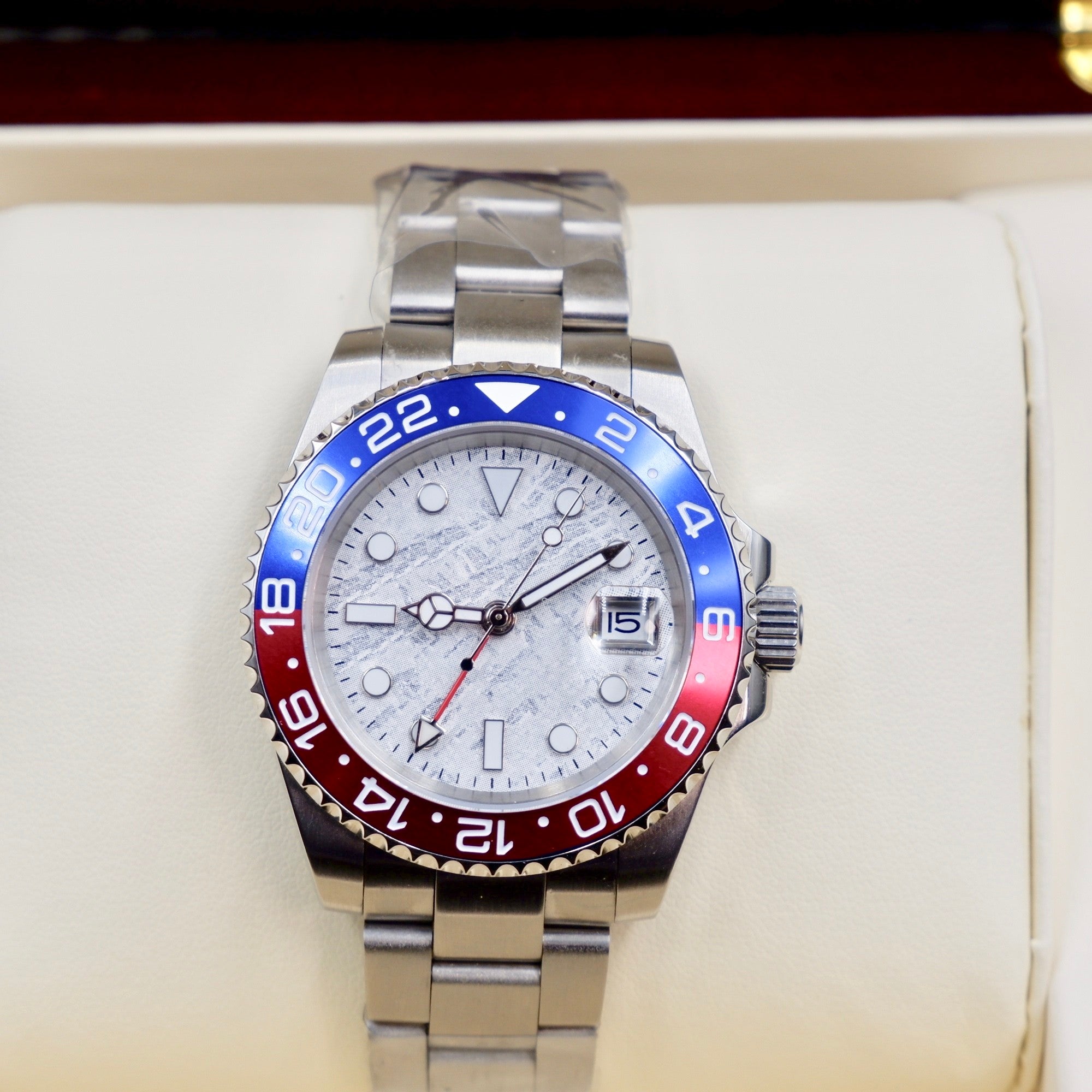 High Quality Movement Men's Automatic Watch GMT Meteorite Popular Luxury Brand / Waterproof